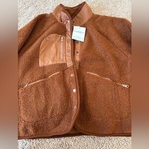Sherpa. Size small